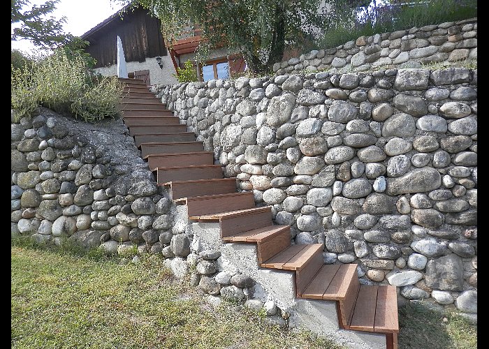 Escalier extérieur bois